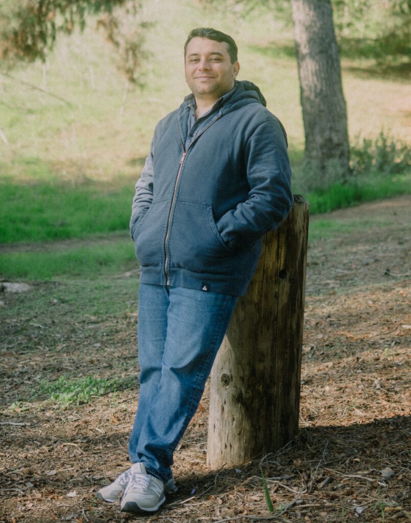 The current image has no alternative text. The file name is: TJportraits-scaled.jpg